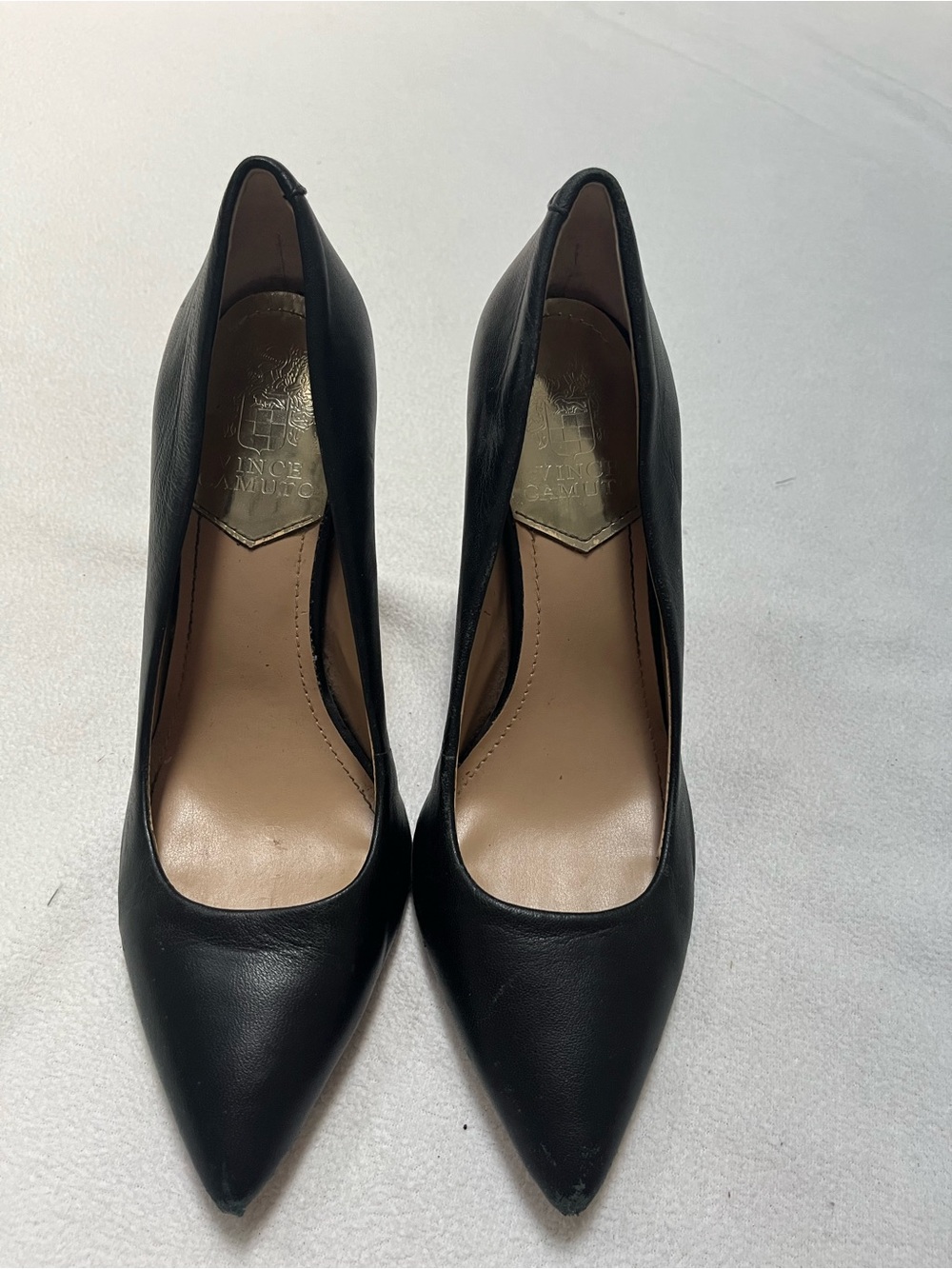 Vince Camuto Black Leather Pointed Toe Pumps Heels size 8